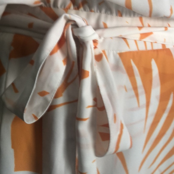 NWT Bishop + Young Jet Set Romper Size Large Riviera Print - Picture 11 of 14